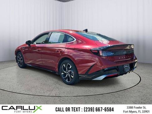 Used 2025 Hyundai Sonata SEL FWD image 4