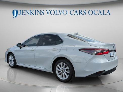 Used 2024 Toyota Camry LE image 5