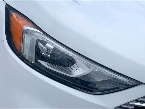 Used 2019 Ford Edge SEL w/ Equipment Group 201A FWD image 28