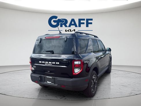 Used 2023 Ford Bronco Sport Outer Banks w/ Tech Package AWD/4WD image 8