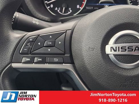 Used 2023 Nissan Sentra SV image 30