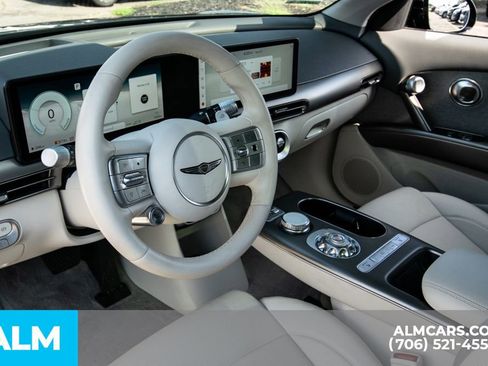 Used 2024 Genesis GV60 RWD image 23