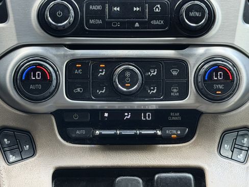 Used 2020 GMC Yukon SLT w/ Premium Edition RWD image 7