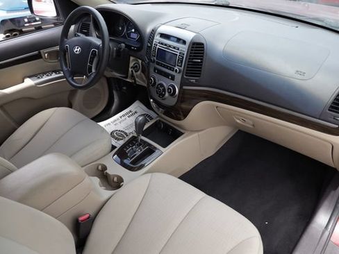 Used 2010 Hyundai Santa Fe GLS FWD image 19
