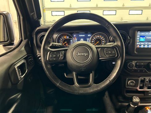 Used 2021 Jeep Wrangler Unlimited Sport image 27