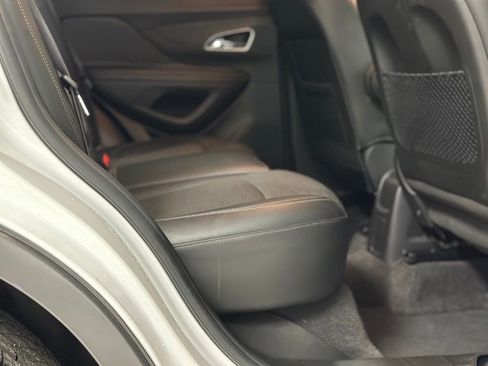 Used 2016 Buick Encore FWD image 22