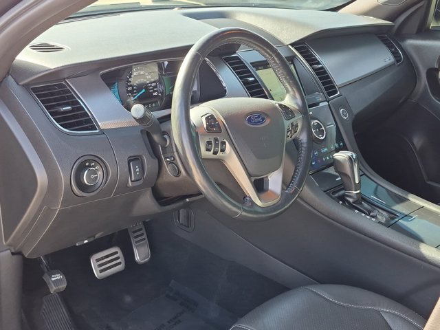 Used 2018 Ford Taurus SHO AWD/4WD image 10
