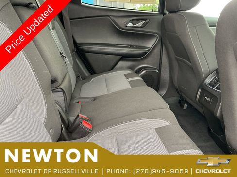 Used 2024 Chevrolet Blazer LT w/ Convenience Package FWD image 31