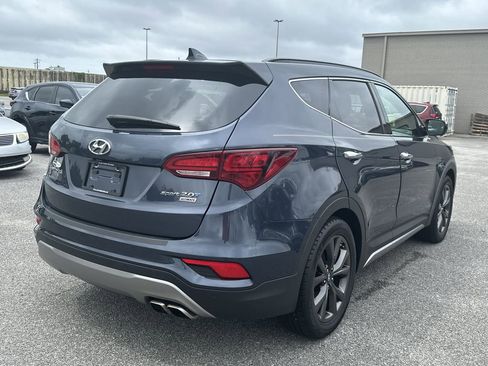 Used 2017 Hyundai Santa Fe Sport w/ Cargo Package FWD image 8