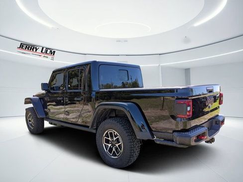 New 2026 Jeep Gladiator Rubicon AWD/4WD image 5