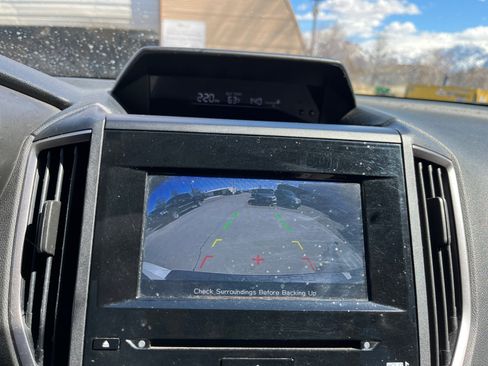 Used 2023 Subaru Crosstrek 2.0i Premium image 22