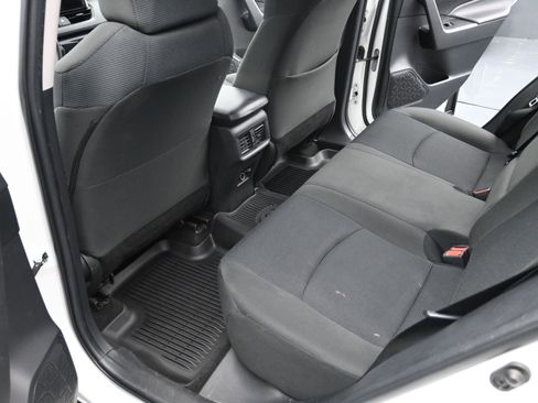 Used 2023 Toyota RAV4 LE FWD image 13
