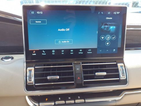 Used 2024 Lincoln Navigator L Reserve AWD/4WD image 27