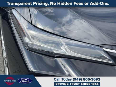 Used 2022 Toyota Avalon Limited w/ Advanced Safety Package FWD image 7