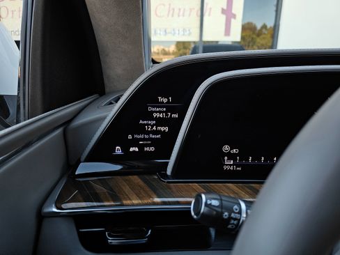 Used 2024 Cadillac Escalade Sport Platinum w/ Heavy-Duty Trailer Package image 61