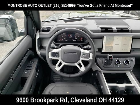 New 2025 Land Rover Defender 110 S image 8