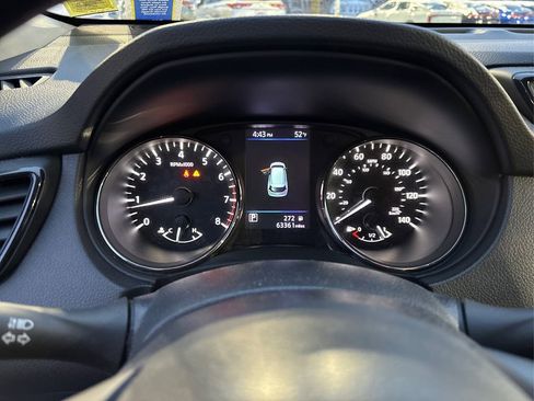 Used 2018 Nissan Rogue S image 20