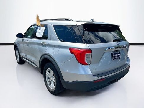 Certified 2022 Ford Explorer XLT w/ Class IV Trailer Tow Package AWD/4WD image 6
