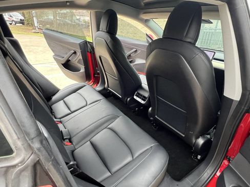 Used 2020 Tesla Model 3 Standard Range Plus image 28