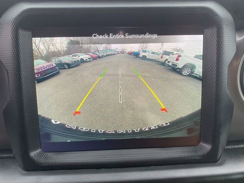 Used 2021 Jeep Wrangler Unlimited Sport image 21