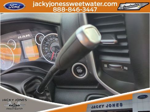 Used 2022 RAM 2500 Big Horn w/ Cold Weather Group image 21