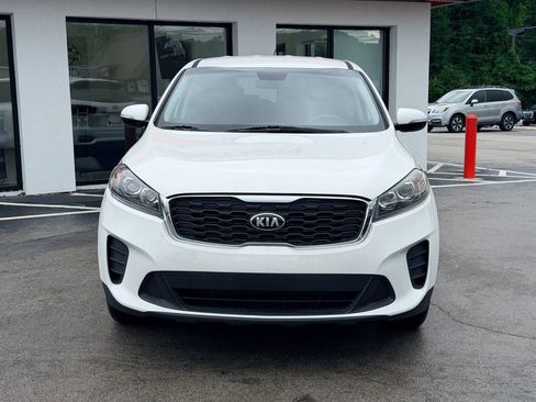 Used 2019 Kia Sorento AWD V6 image 9