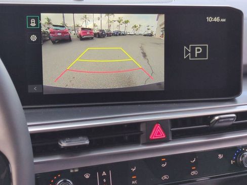 New 2026 Kia Sorento LX FWD image 15