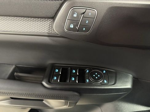 Used 2024 Ford Ranger Raptor image 9