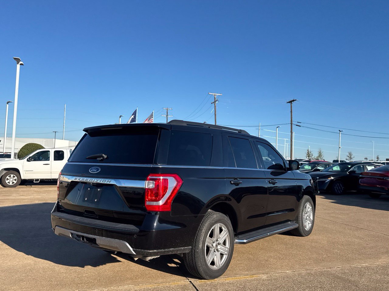 Used 2019 Ford Expedition XLT w/ Equipment Group 202A RWD image 29