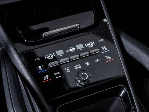 New 2026 Porsche Cayenne image 24