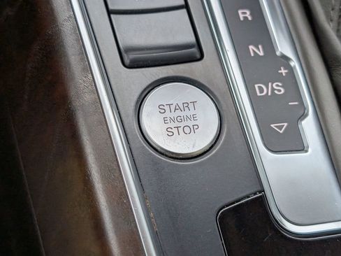 Used 2016 Audi Q5 2.0T Premium Plus w/ Technology Package image 23