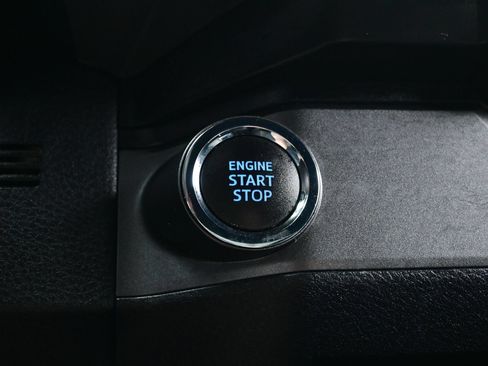 Used 2020 Toyota Tacoma TRD Sport RWD image 22