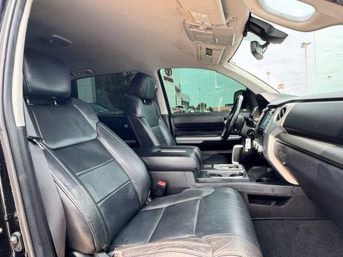 Used 2020 Toyota Tundra SR5 w/ SR5 Leather Package AWD/4WD image 42