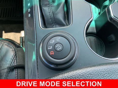 Used 2016 Ford Explorer Sport w/ Equipment Group 401A AWD/4WD image 44