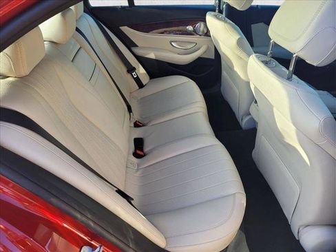 Used 2017 Mercedes-Benz E 300 E 300 Luxury image 21