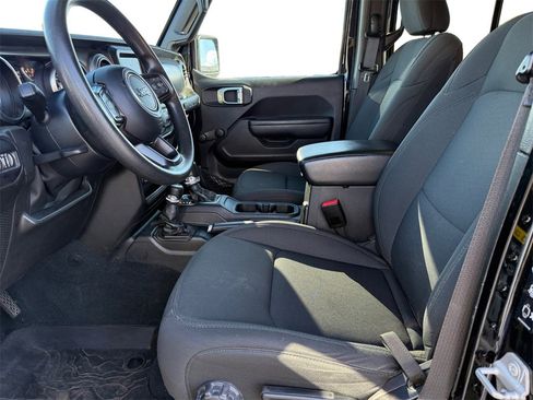 Certified 2022 Jeep Wrangler Unlimited Sport image 9