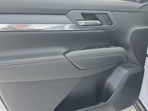 New 2026 GMC Terrain Elevation w/ LPO, Floor Liner Package image 27