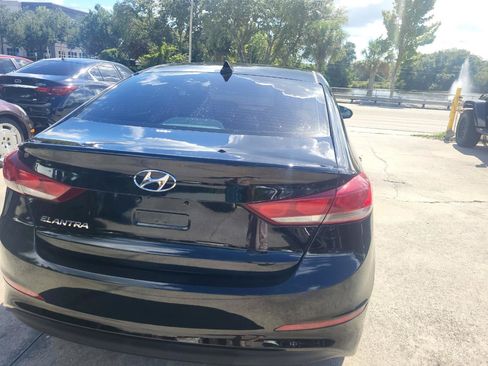 Used 2017 Hyundai Elantra SE FWD image 47