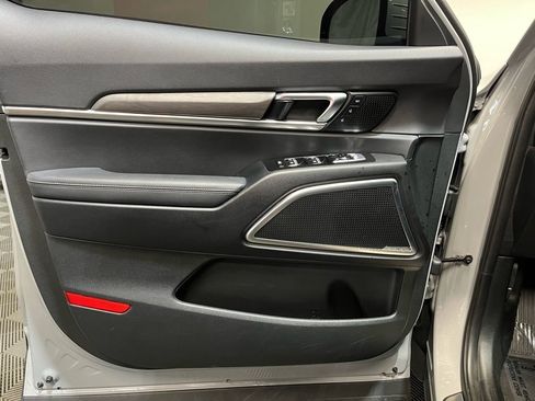 Used 2023 Kia Telluride SX Prestige X-Pro image 11