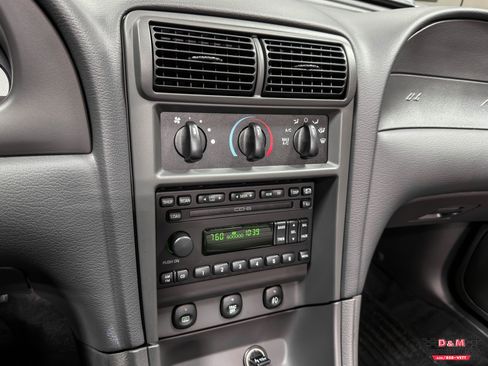 Used 2003 Ford Mustang SVT Cobra Convertible RWD image 20