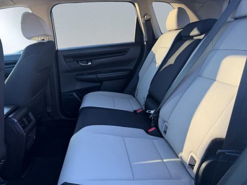 Used 2023 Honda CR-V EX image 18