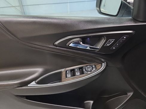 Used 2024 Chevrolet Malibu LT image 11