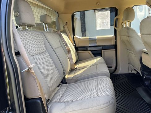 Used 2015 Ford F150 XLT w/ Equipment Group 301A Mid AWD/4WD image 26