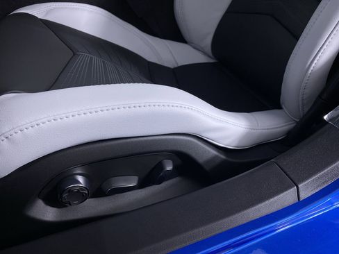 New 2026 Chevrolet Corvette Stingray Preferred Cpe w/ 2LT image 10