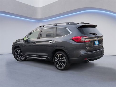 Used 2023 Subaru Ascent Touring image 9