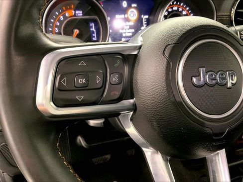 Used 2021 Jeep Wrangler Unlimited Sahara image 18