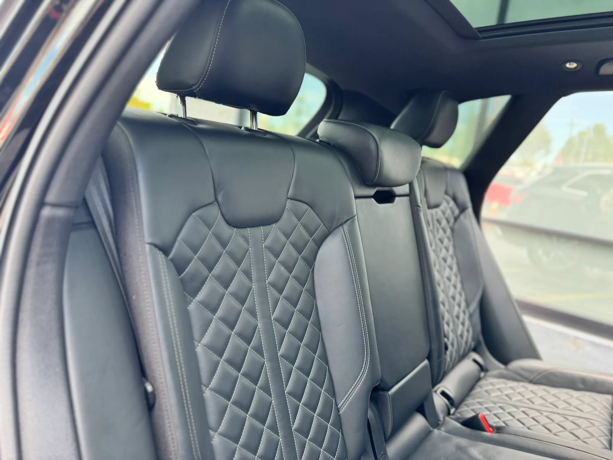 Used 2021 Audi SQ5 Premium Plus AWD/4WD image 16
