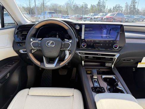 New 2026 Lexus RX 450h Luxury image 8