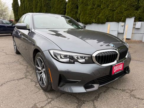 Used 2020 BMW 330i xDrive Sedan w/ Driving Assistance Package image 2
