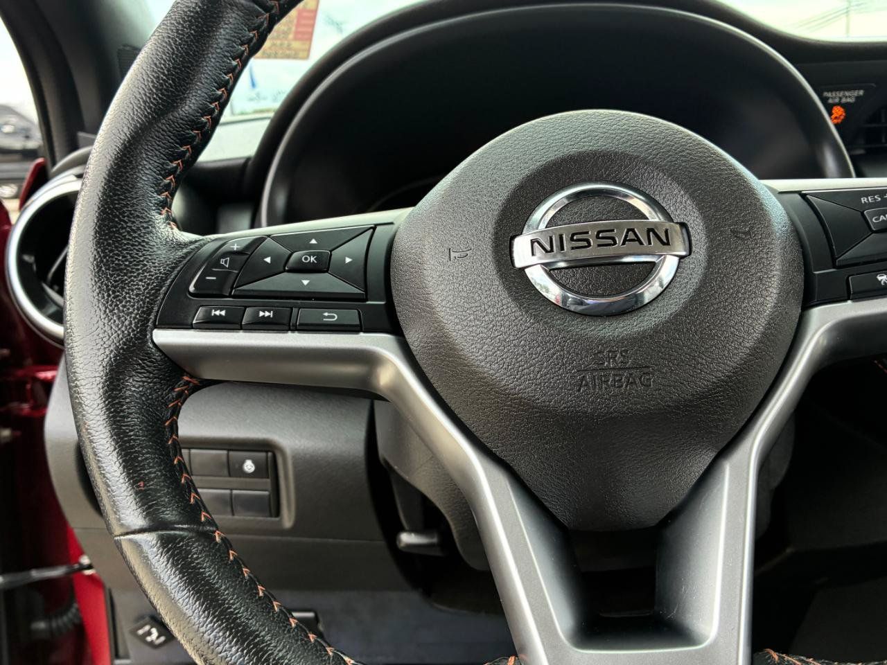 Used 2021 Nissan Kicks SR w/ SR Premium Package FWD image 23